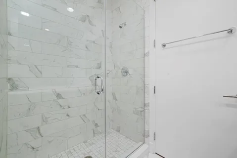 $5,995 | 128 South Aberdeen Street, Unit 4S, Chicago, IL 60607