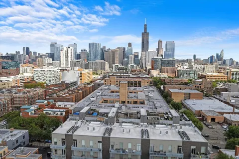 $5,995 | 128 South Aberdeen Street, Unit 4S, Chicago, IL 60607