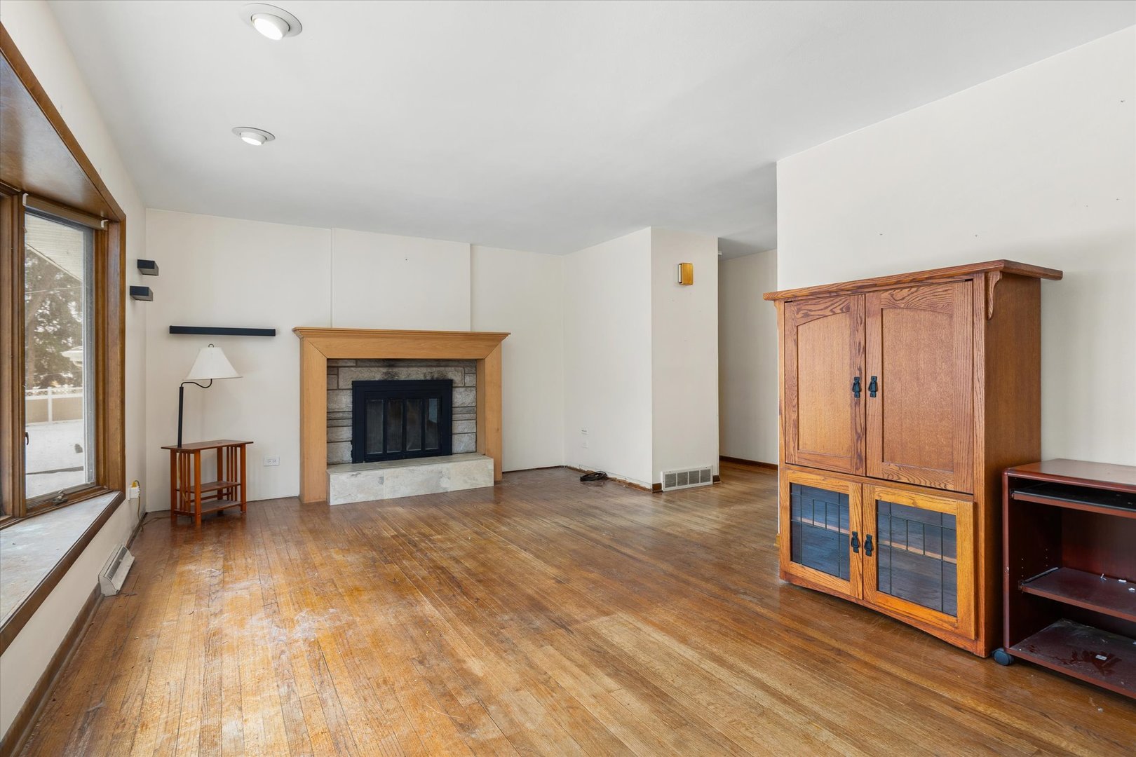 1225 Douglas Lane Crete, IL 60417 - Photo 11 of 36