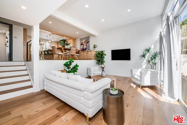 $998,000 | 4364 West Kling Street, Burbank, CA 91505