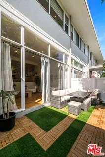 $998,000 | 4364 West Kling Street, Burbank, CA 91505