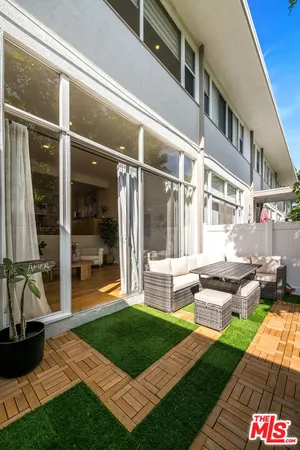 $998,000 | 4364 West Kling Street, Burbank, CA 91505