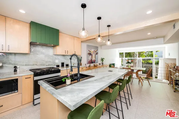 $998,000 | 4364 West Kling Street, Burbank, CA 91505