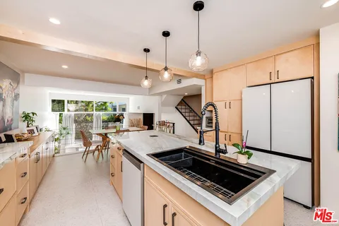 $998,000 | 4364 West Kling Street, Burbank, CA 91505