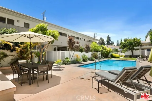 $998,000 | 4364 West Kling Street, Burbank, CA 91505