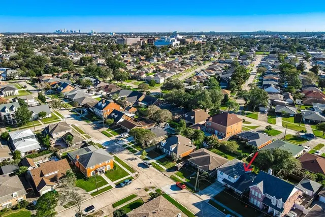 $2,690 | Undisclosed Address, Metairie, LA 70006