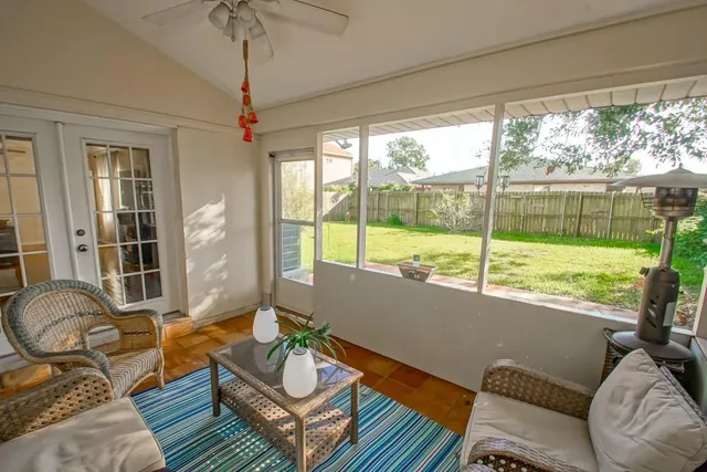 $2,690 | Undisclosed Address, Metairie, LA 70006