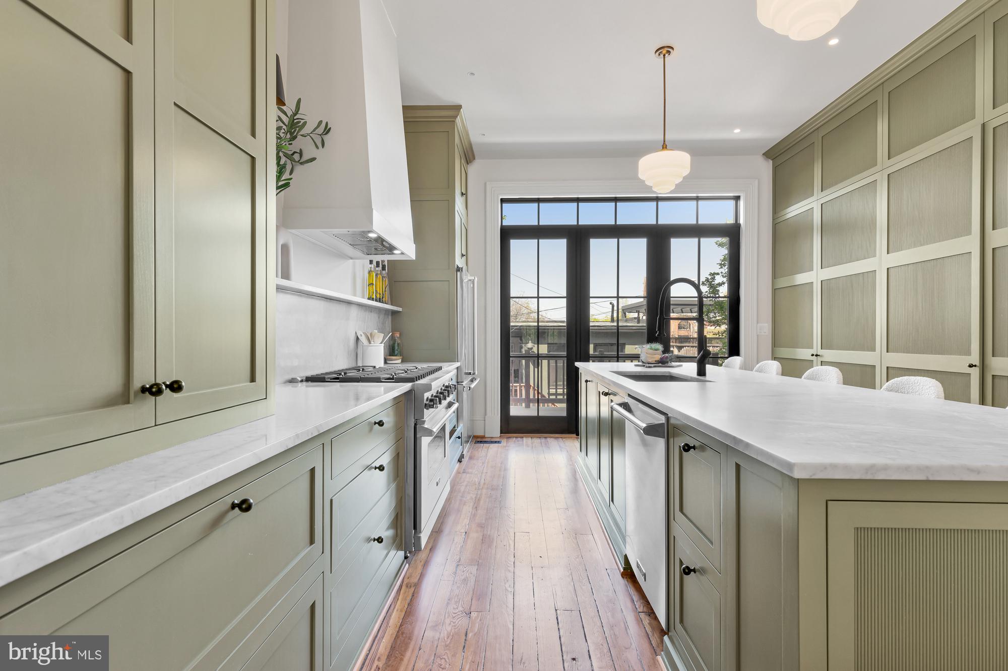 306 D Street Northeast Washington, DC 20002 - Photo 13 of 70