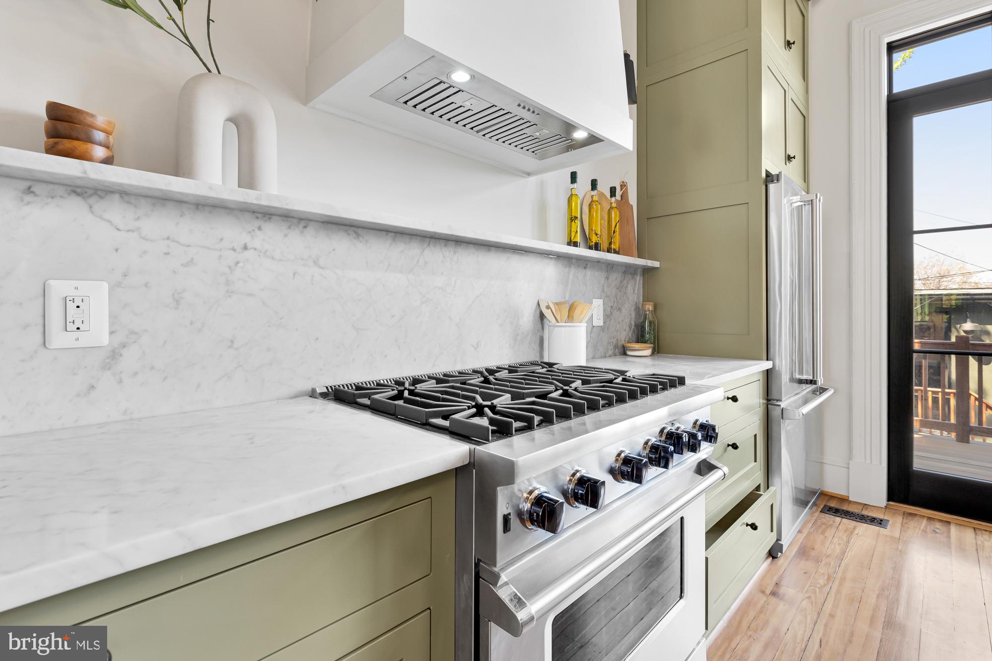 306 D Street Northeast Washington, DC 20002 - Photo 15 of 70