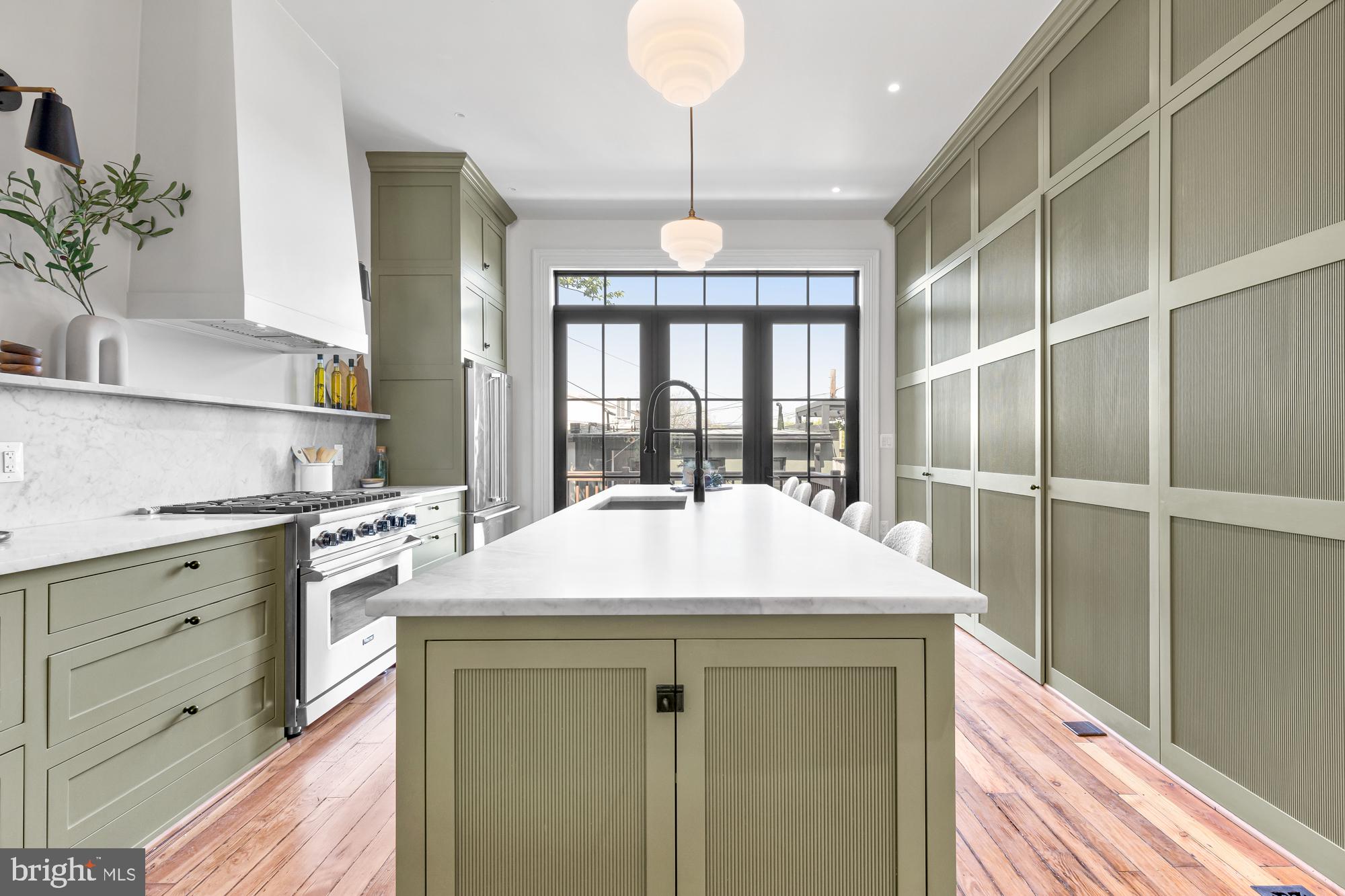 306 D Street Northeast Washington, DC 20002 - Photo 17 of 70