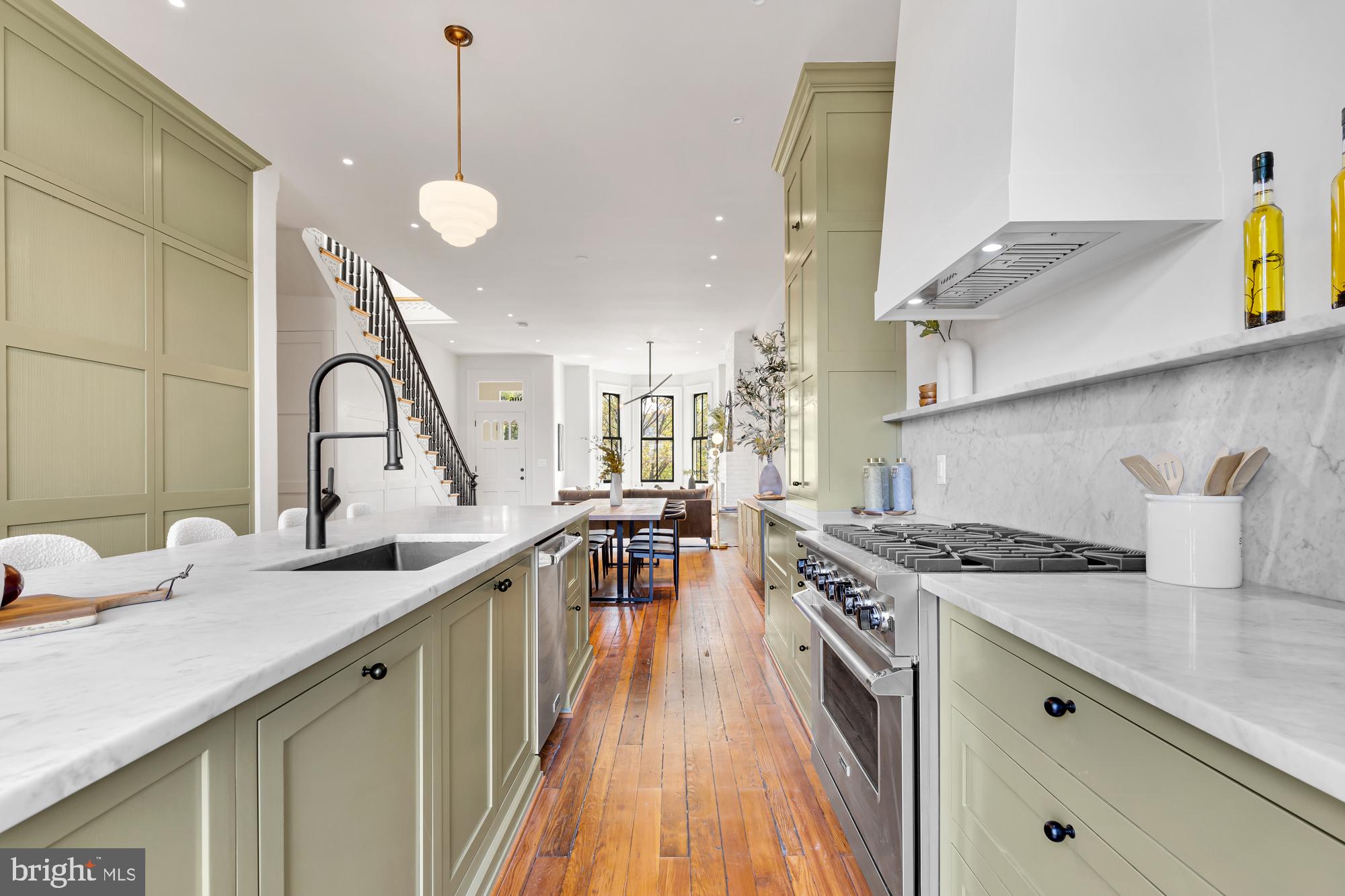 306 D Street Northeast Washington, DC 20002 - Photo 20 of 70