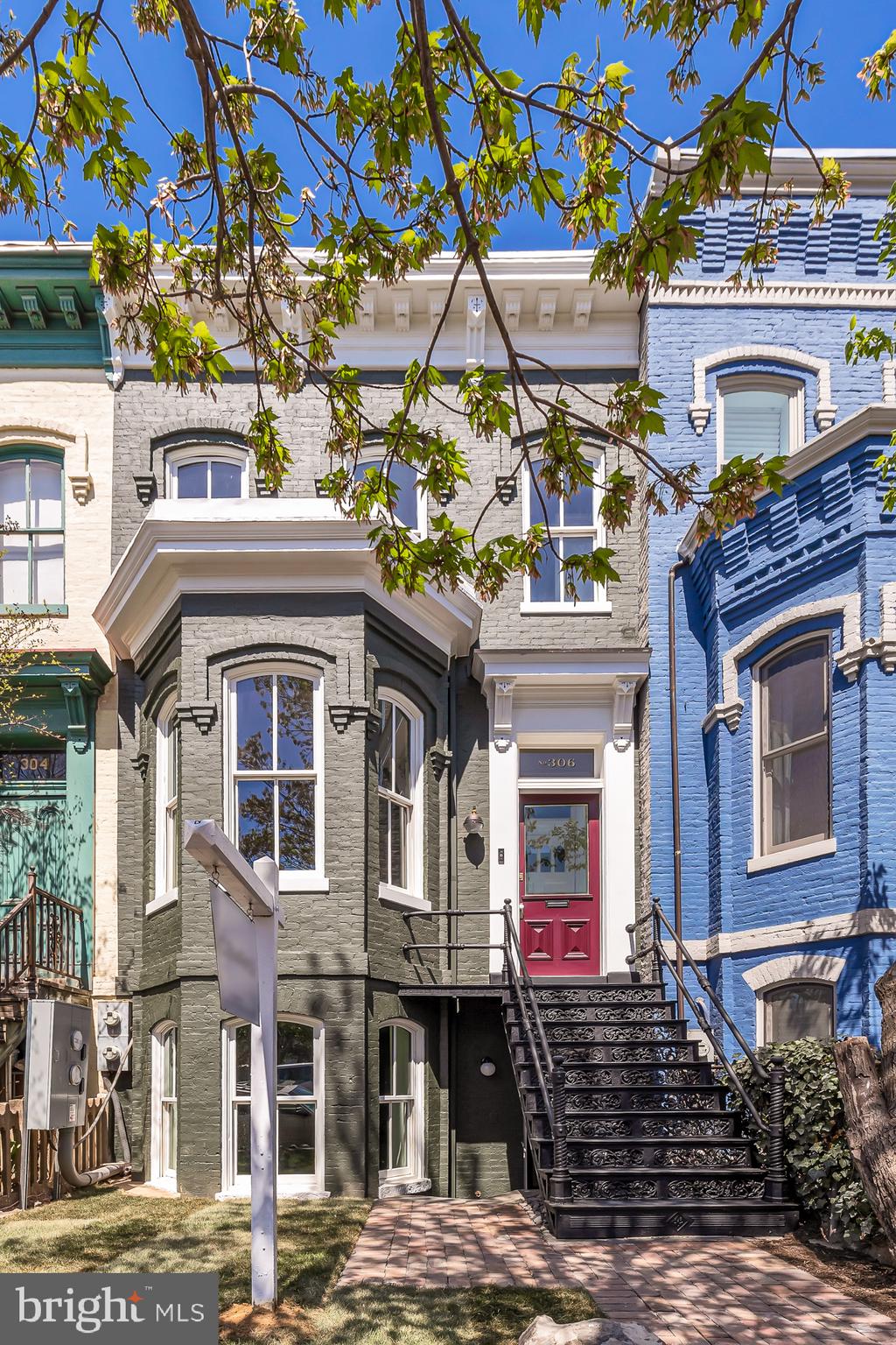 306 D Street Northeast Washington, DC 20002 - Photo 2 of 70