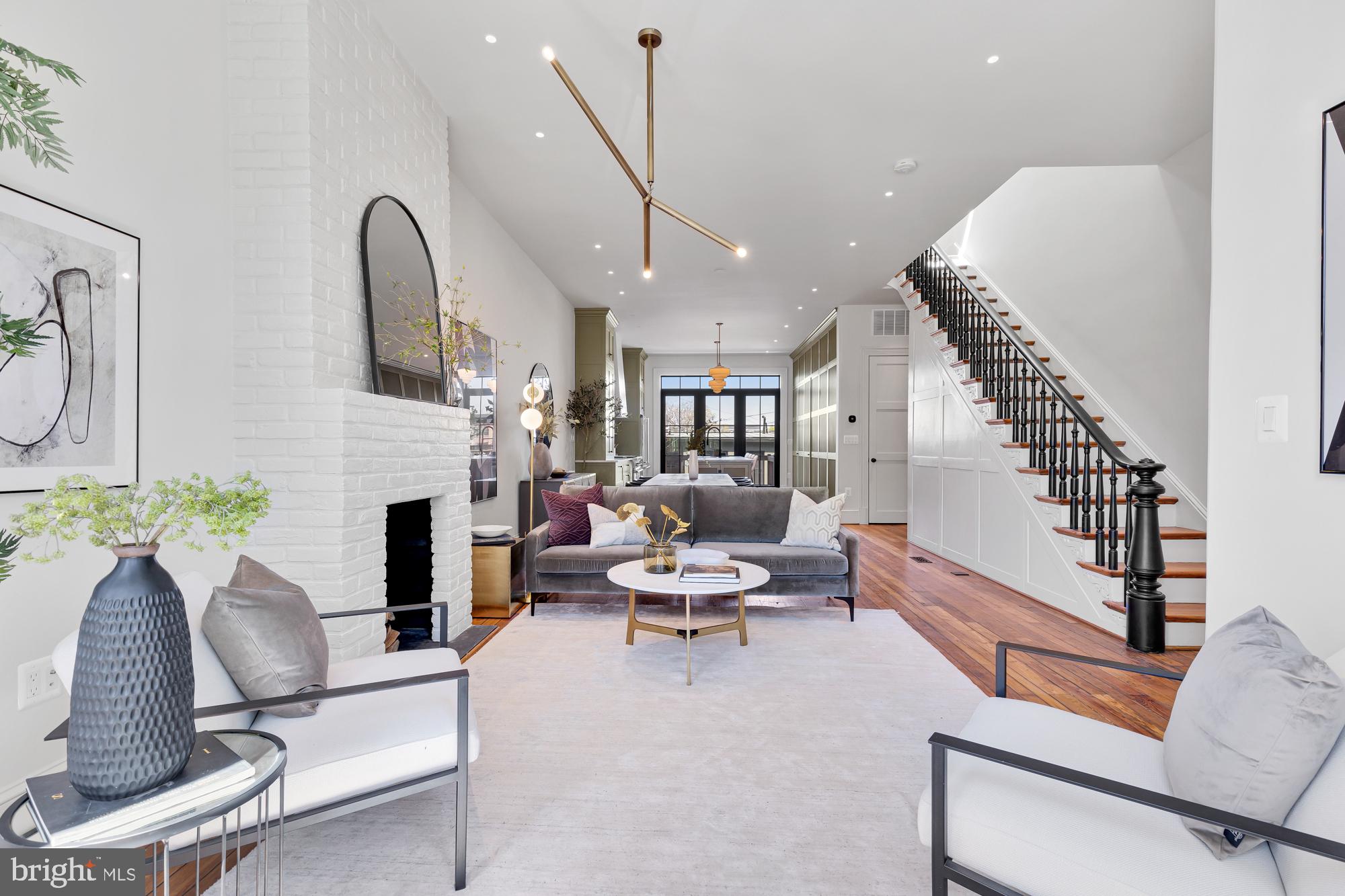 306 D Street Northeast Washington, DC 20002 - Photo 3 of 70