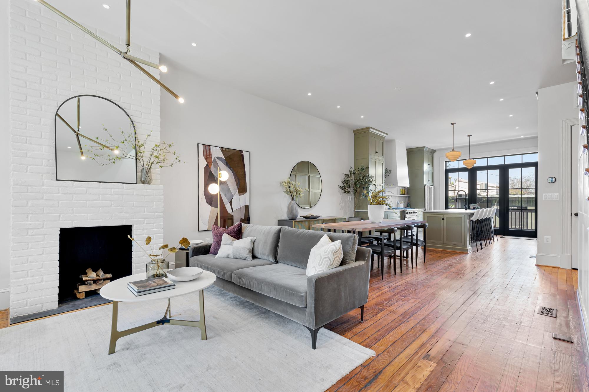 306 D Street Northeast Washington, DC 20002 - Photo 5 of 70