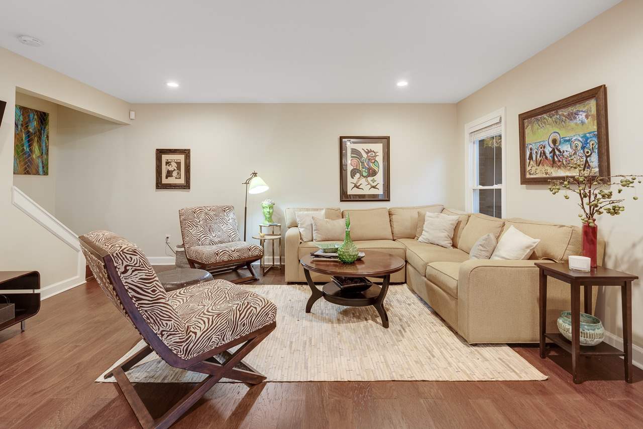 708 St Augustine Square, Unit C Memphis, TN 38104 - Photo 7 of 25