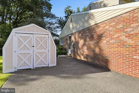 $699,000 | 25 Powers Place, Dresher, PA 19025
