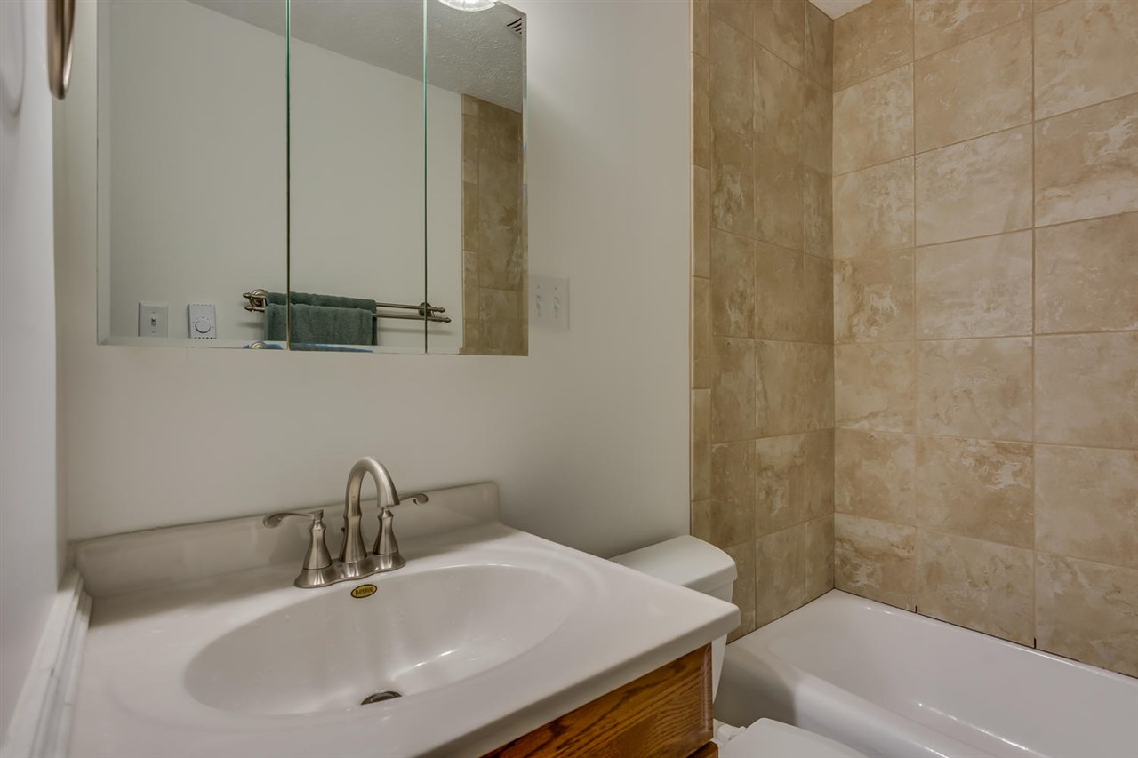 55150 Pear Road South Bend, IN 46628 - Photo 15 of 31