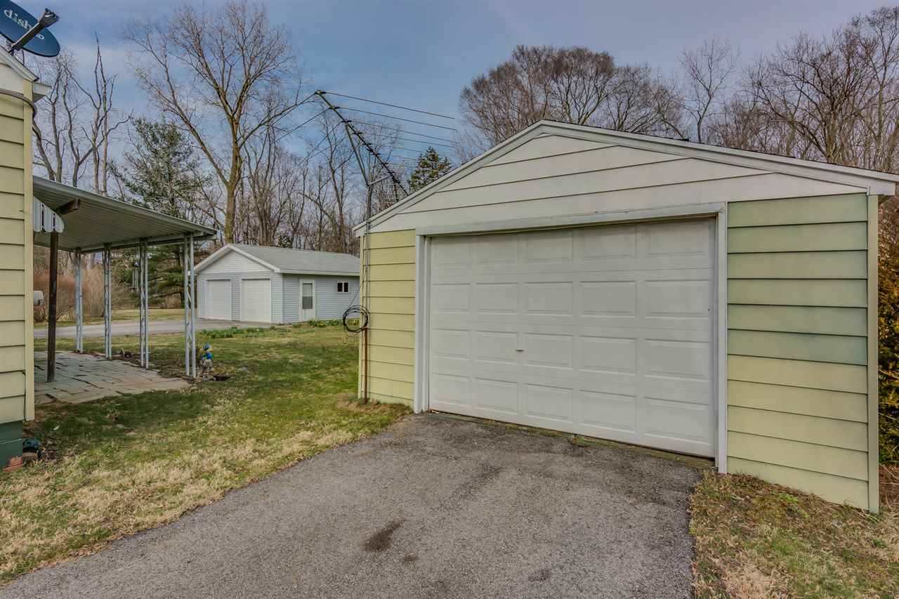 55150 Pear Road South Bend, IN 46628 - Photo 24 of 31
