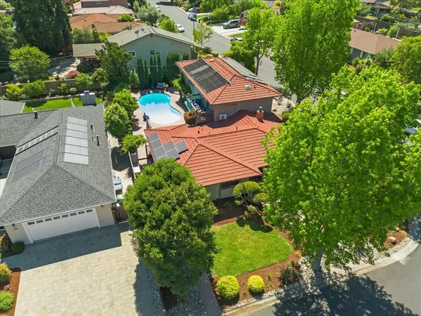 $3,495,000 | 272 Belblossom Way, Los Gatos, CA 95032
