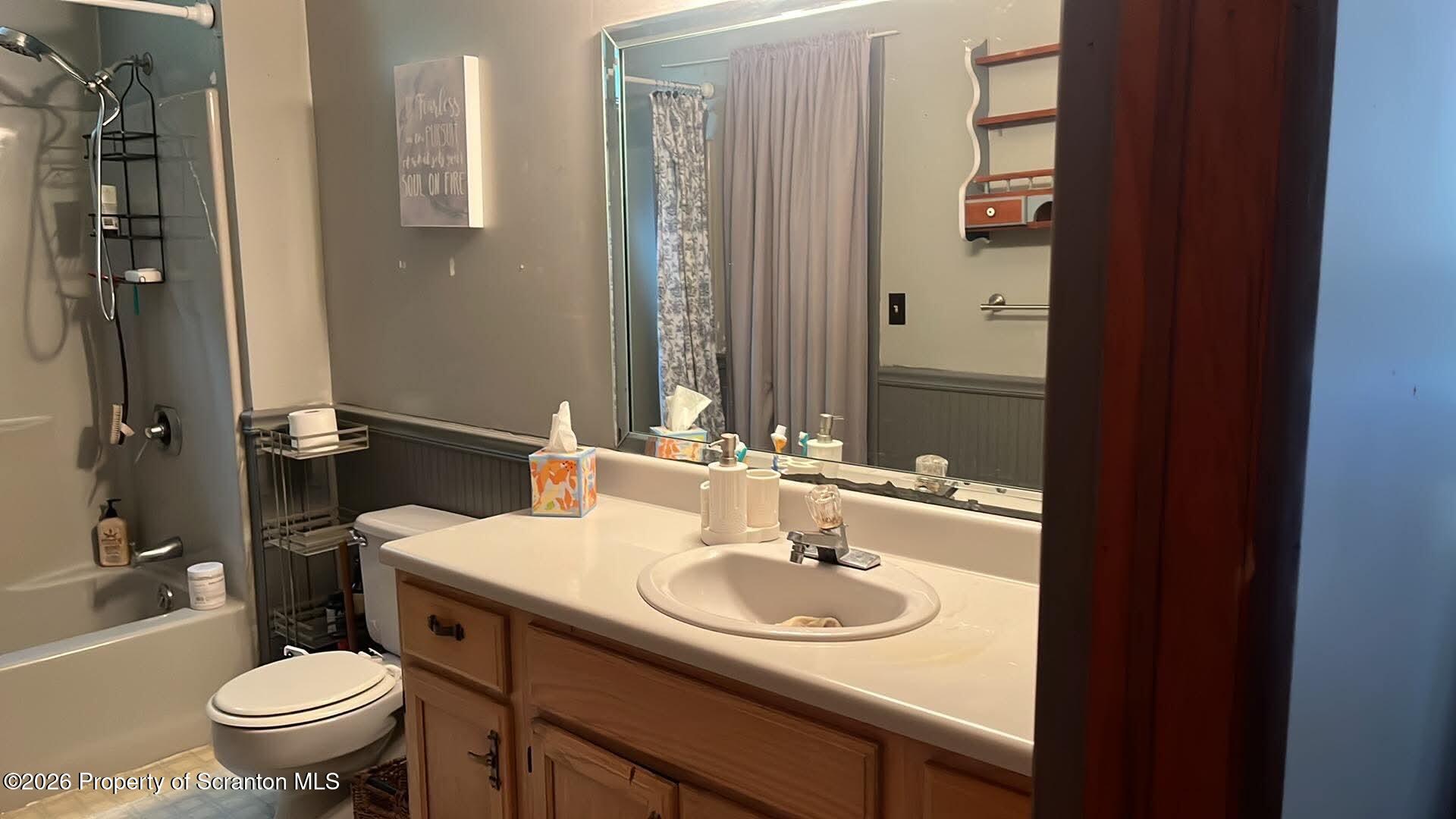 91 Pond Road Lake Ariel, PA 18436 - Photo 13 of 34 Bathroom