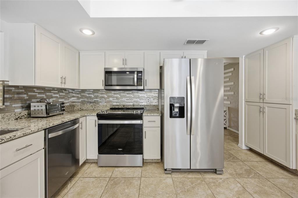 10165 Southwest 65th Terrace Ocala, FL 34476 - Photo 20 of 54