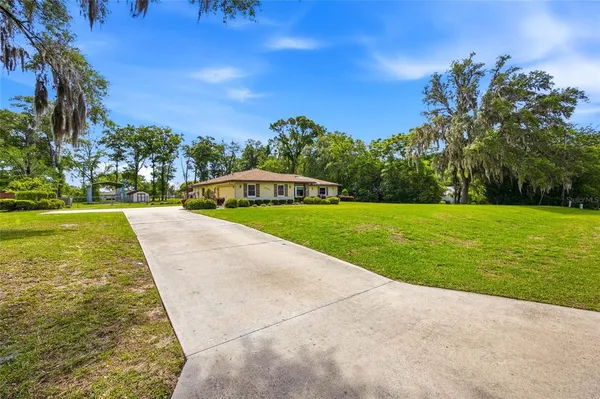 $400,000 | 10165 Southwest 65th Terrace, Ocala, FL 34476