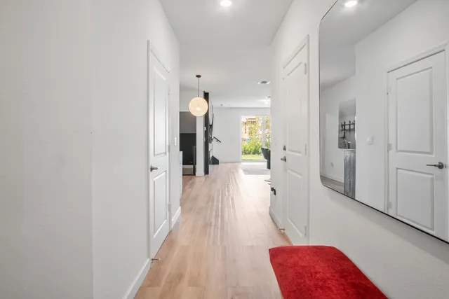 $2,550 | 852 Southeast Grovebush Lane, Port St. Lucie, FL 34984