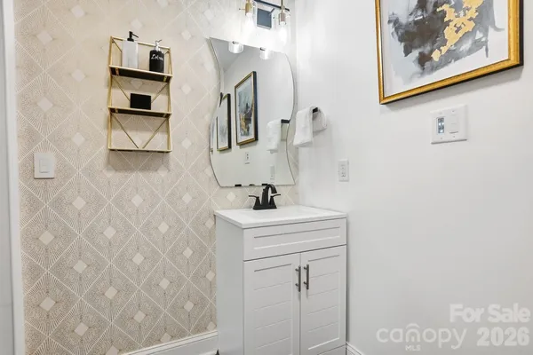 $269,900 | 2104 Hillcrest Avenue, Albemarle, NC 28001