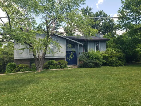 $299,900 | 6090 Werk Road, Cincinnati, OH 45248