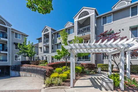 $735,000 | 1982 West Bayshore Road, Unit 219, East Palo Alto, CA 94303