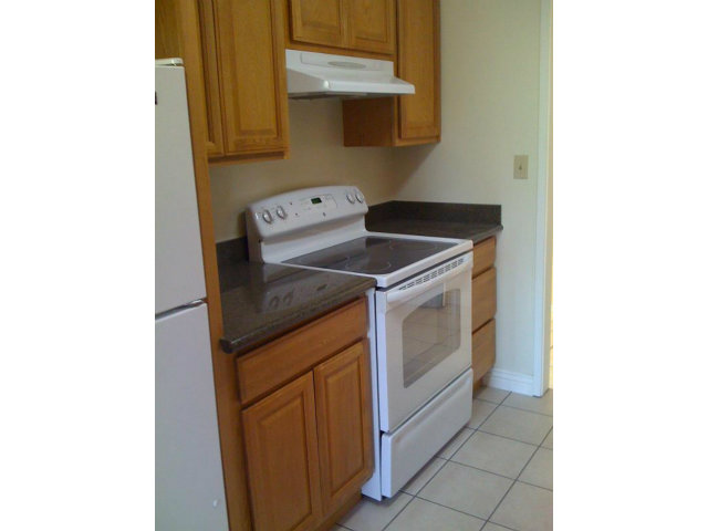 940 South Wolfe Road Sunnyvale, CA 94086 - Photo 7 of 10 Gallery Image 7
