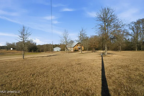 $399,500 | 4 Hughes Road, Collins, MS 39428