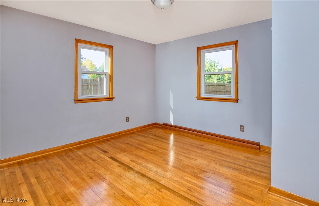 9550 Lisbon Road Canfield, OH 44406 - Photo 11 of 31 Nice size bedrooms all with hardwood floors