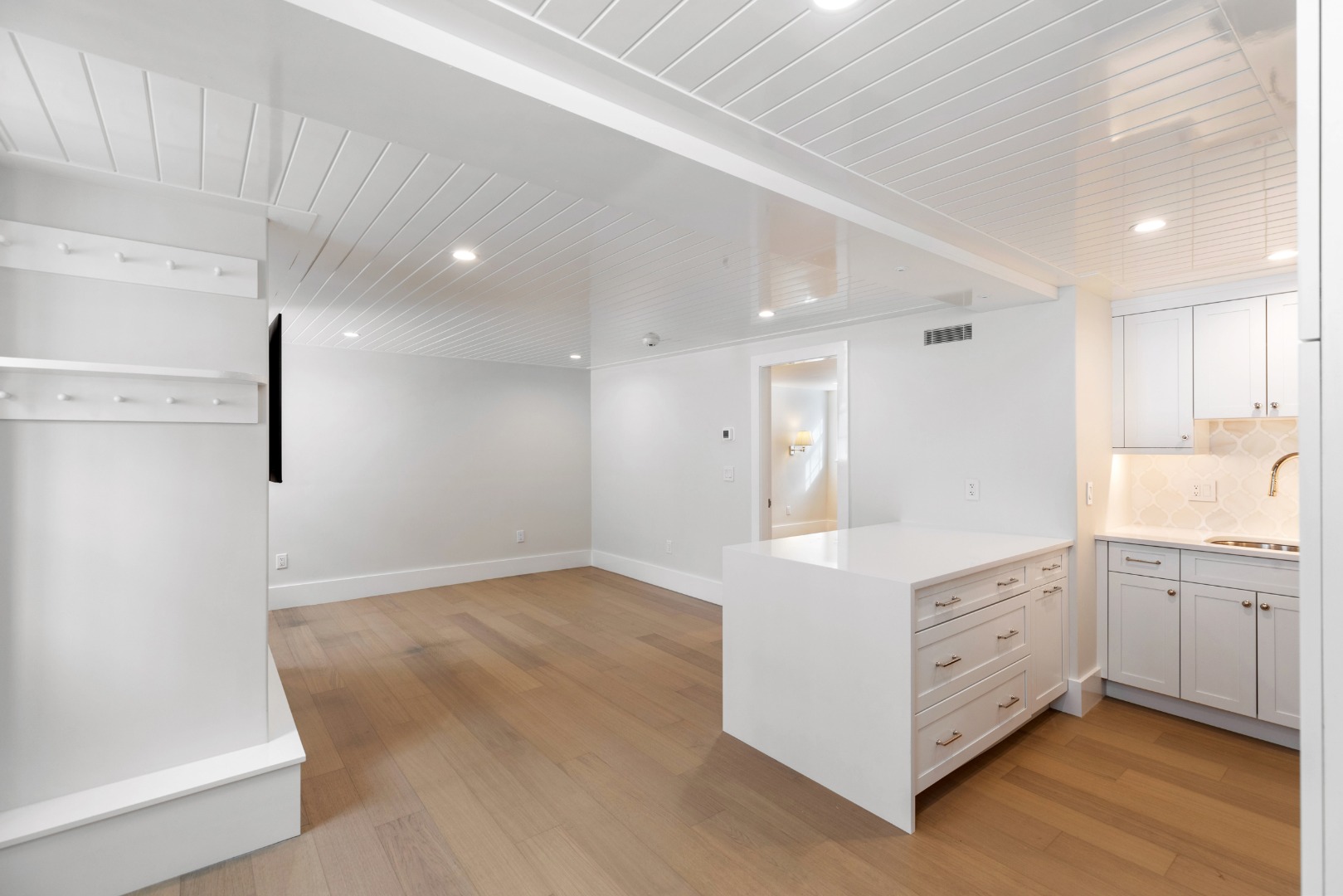 110 Main Street Nantucket, MA 02554 - Photo 61 of 82 Gallery Image 61