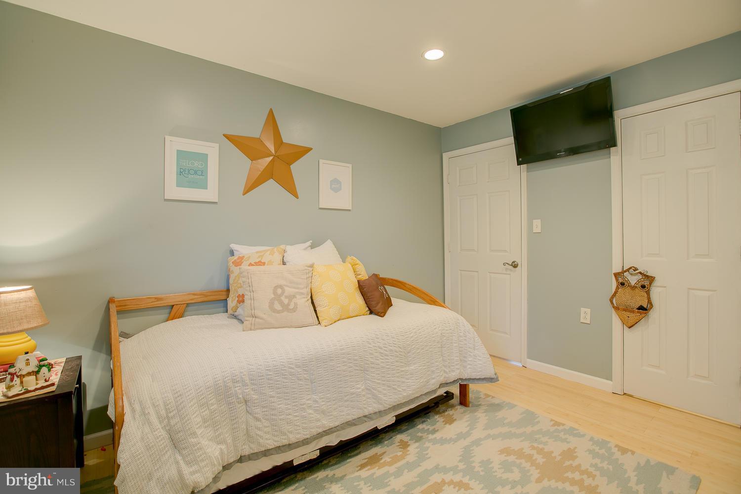306 Colebrook Road Fredericksburg, VA 22405 - Photo 16 of 29 Bedroom