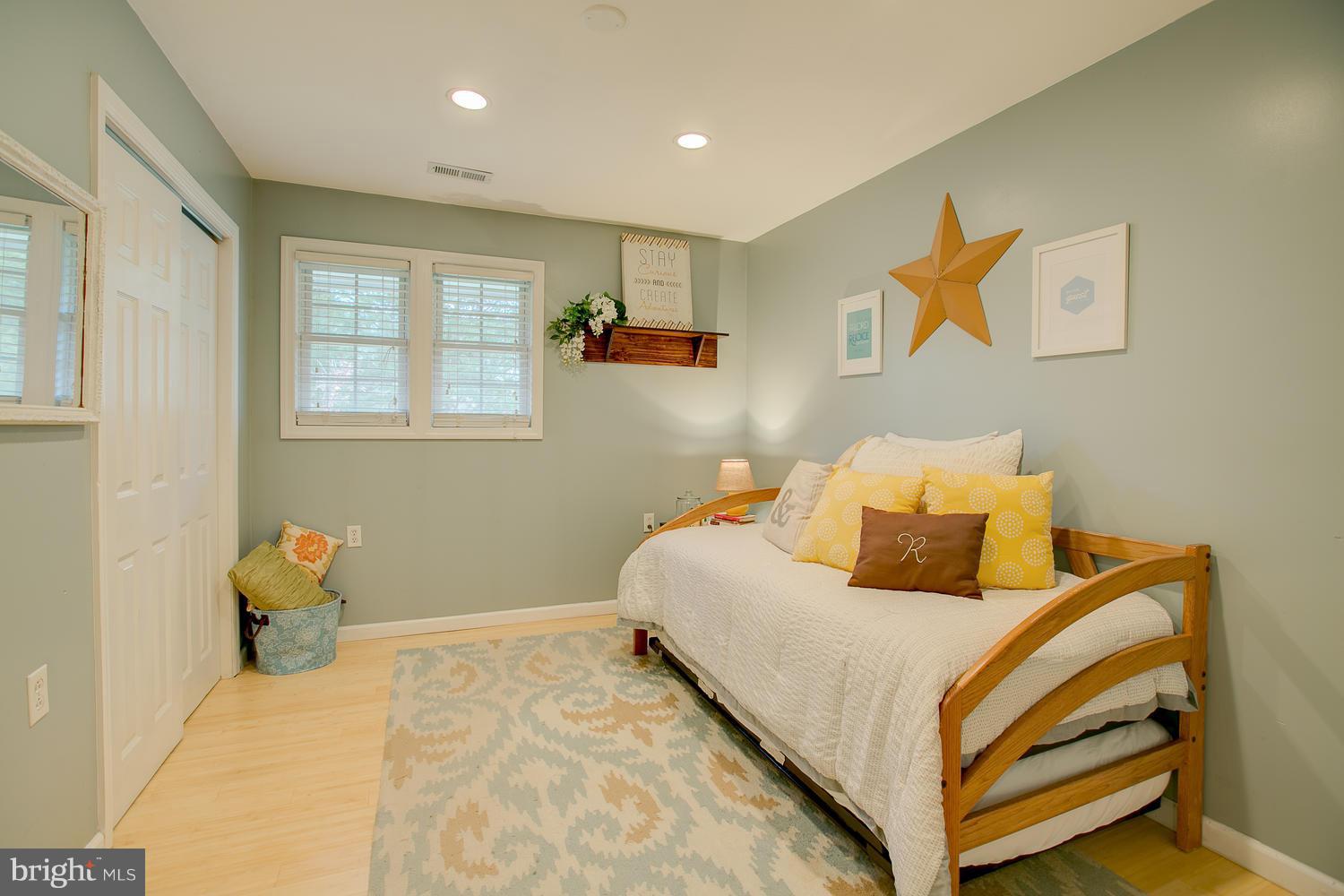 306 Colebrook Road Fredericksburg, VA 22405 - Photo 17 of 29 Bedroom
