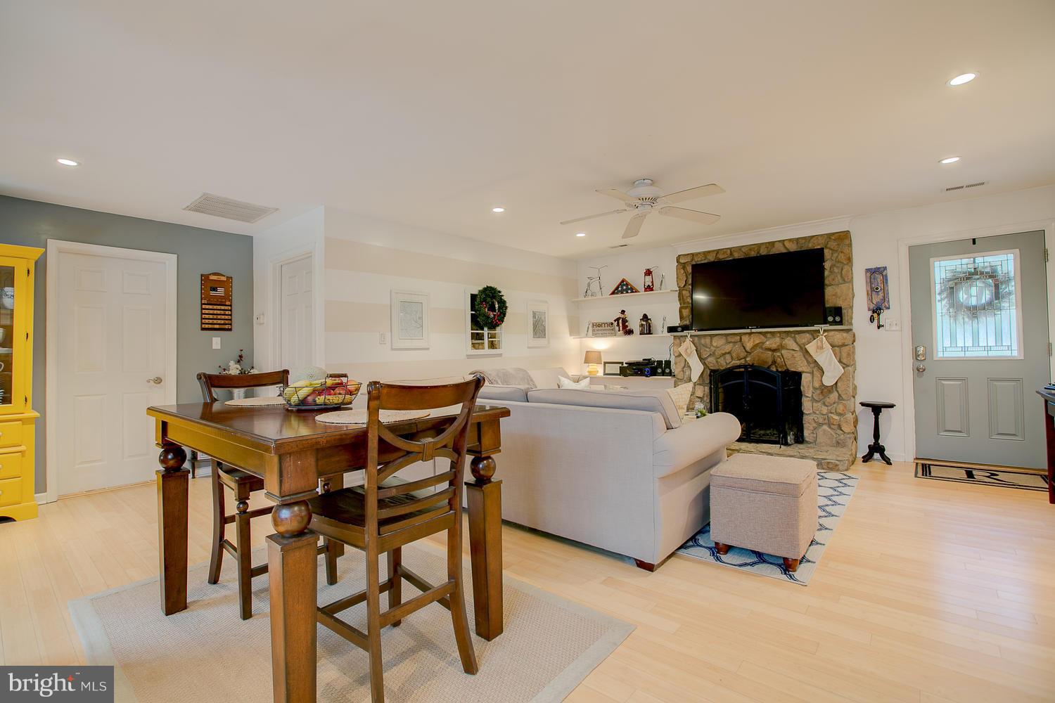 306 Colebrook Road Fredericksburg, VA 22405 - Photo 7 of 29 Dining Room