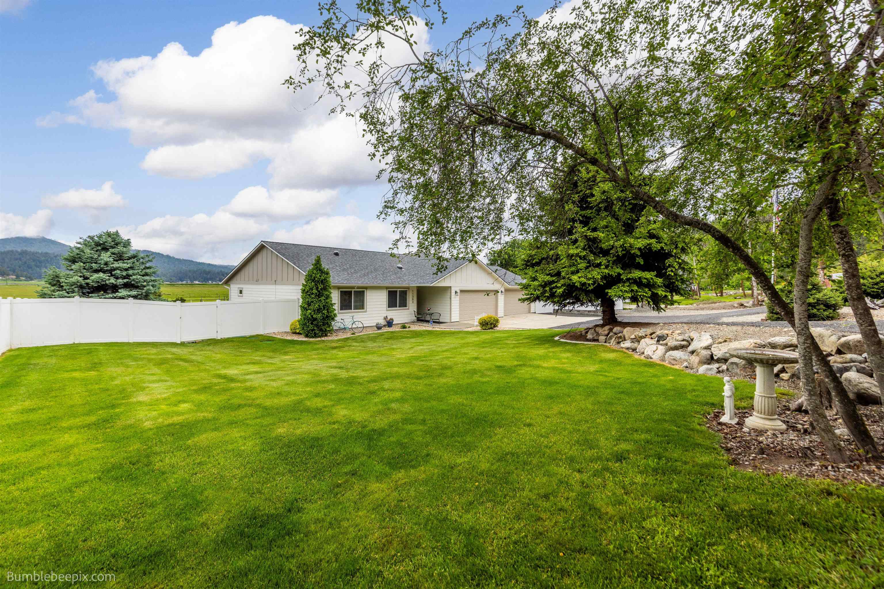 11303 North McCoy Road Newman Lake, WA 99025 - Photo 4 of 49