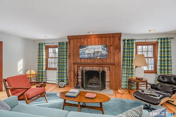 $4,000 | 25 Key Rock Road, Newtown, CT 06470