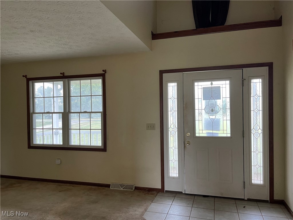 15904 Sperry Road Vermilion, OH 44089 - Photo 3 of 29 Gallery Image 3