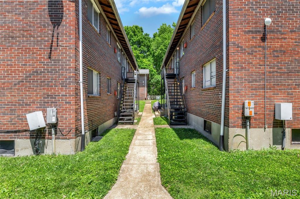 249 Chambers Road Riverview, MO 63137 - Photo 39 of 45