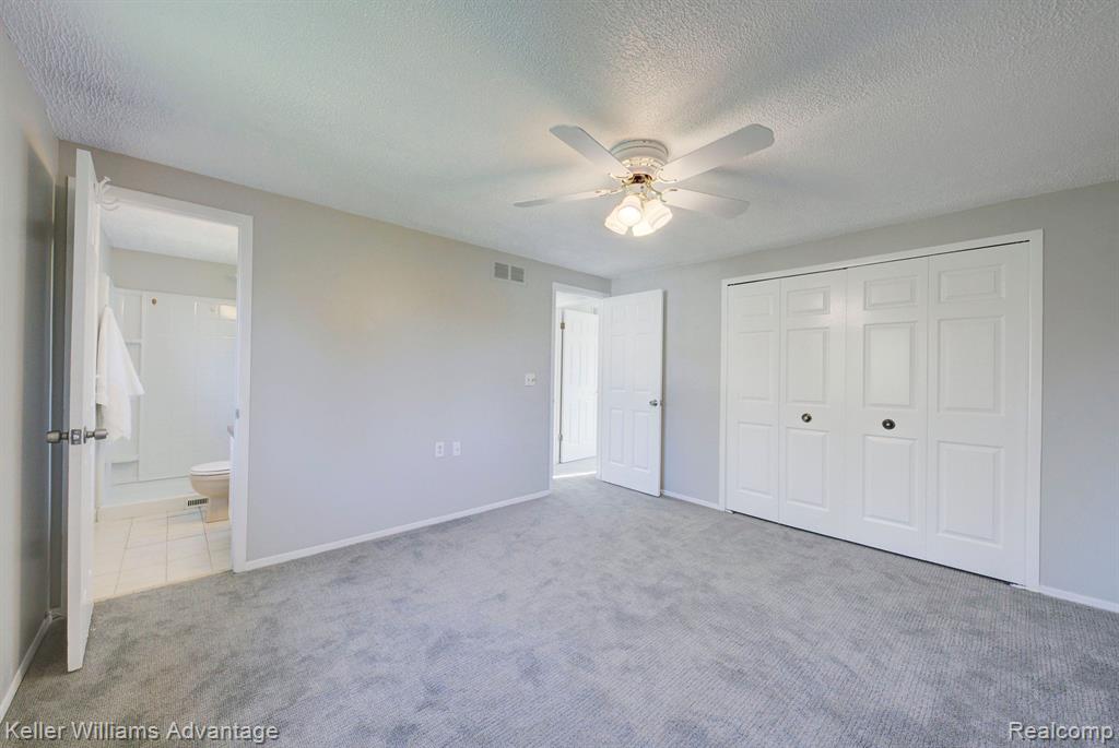22364 Mill Road Novi, MI 48375 - Photo 35 of 61