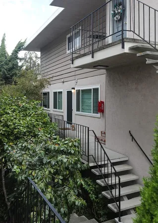 $369,900 | 1124 Hollywood Avenue, Unit 3, Oakland, CA 94602