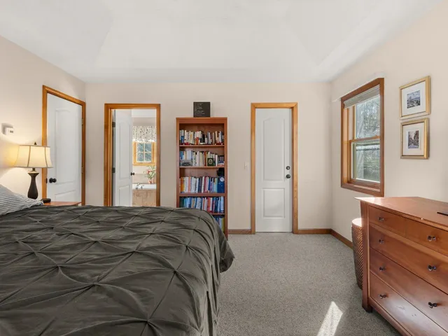 $799,500 | 293 Littlefield Drive, Shelburne, VT 05482