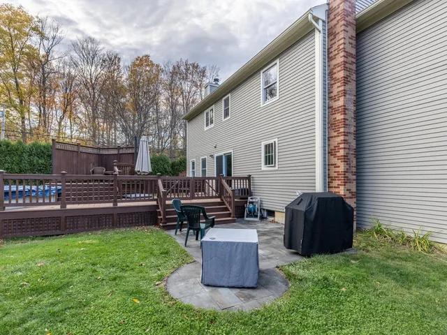 $799,500 | 293 Littlefield Drive, Shelburne, VT 05482