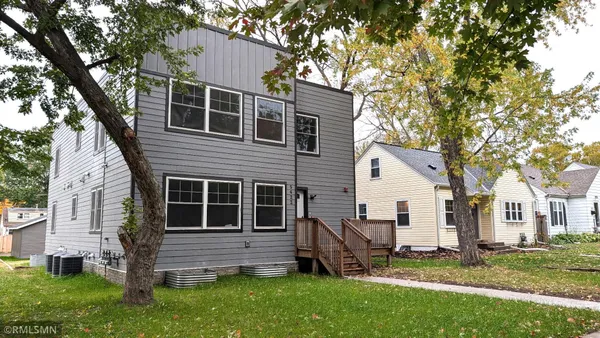 $900,000 | 5424 South 32nd Avenue, Minneapolis, MN 55417