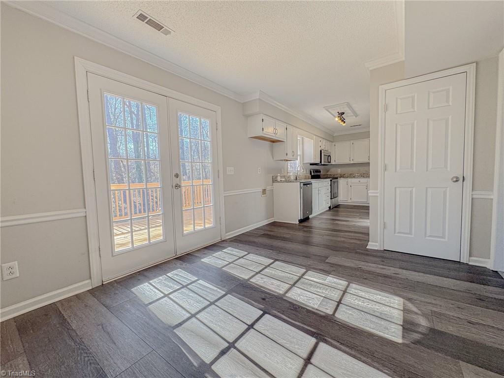 4000 Grind Stone Court High Point, NC 27265 - Photo 7 of 31