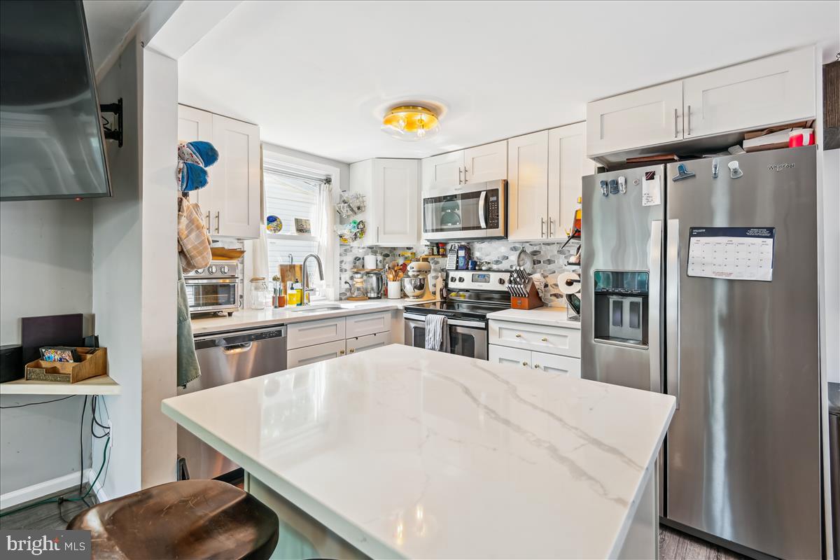 1606 Oldtown Road Edgewater, MD 21037 - Photo 5 of 25 Kitchen
