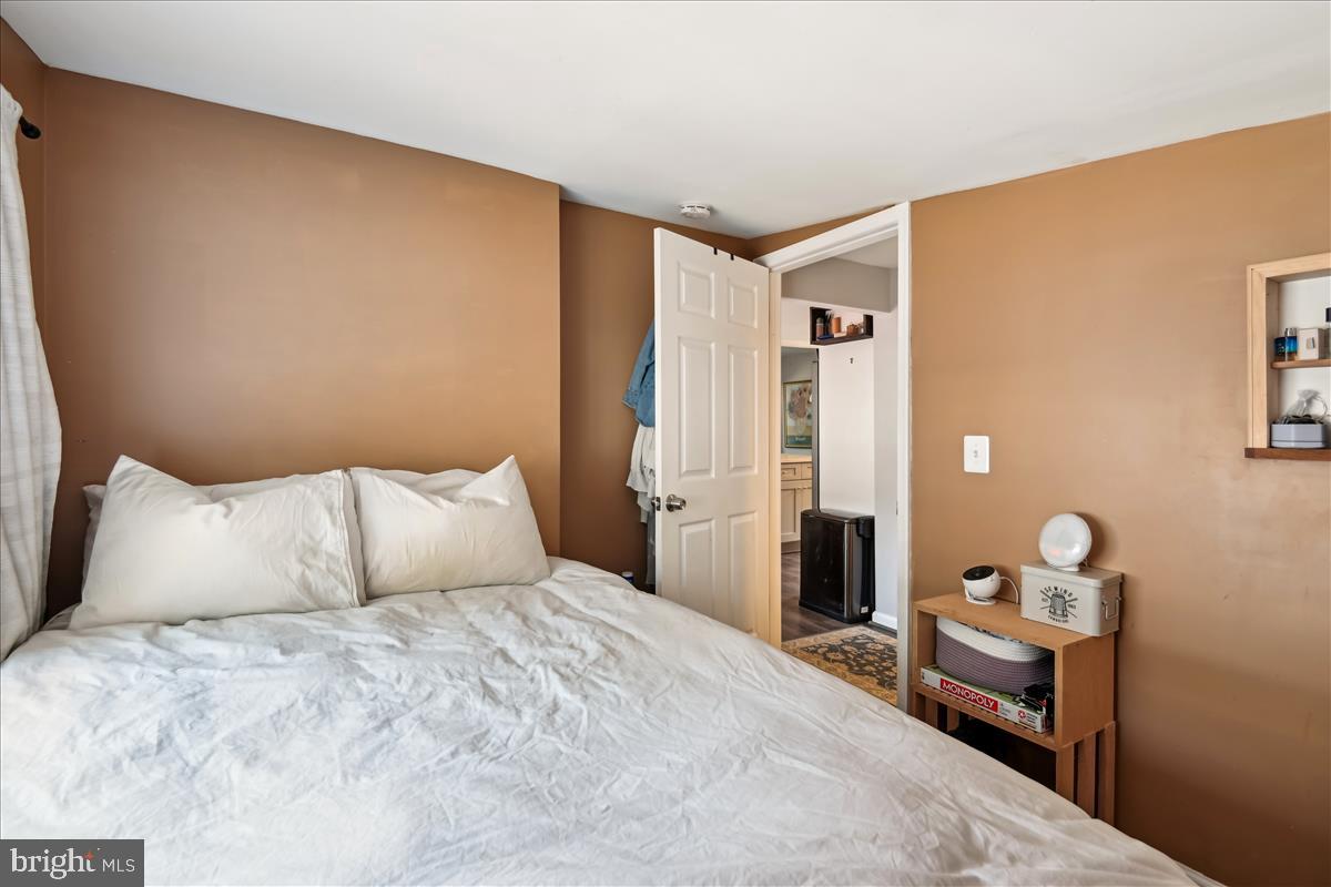 1606 Oldtown Road Edgewater, MD 21037 - Photo 10 of 25 Main Bedroom