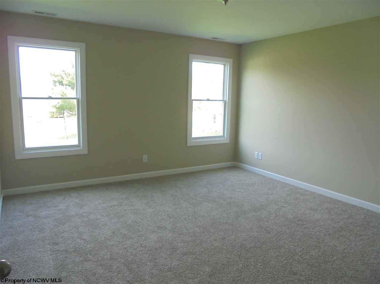 154 Long Alley Reedsville, WV 26547 - Photo 13 of 19 Gallery Image 13